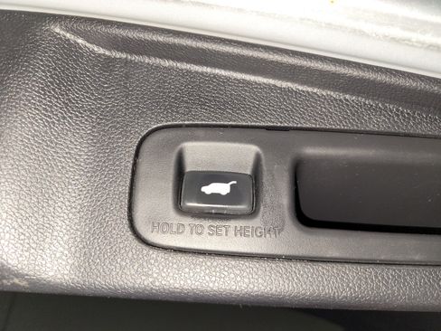 Used 2019 Honda CR-V EX-L image 10