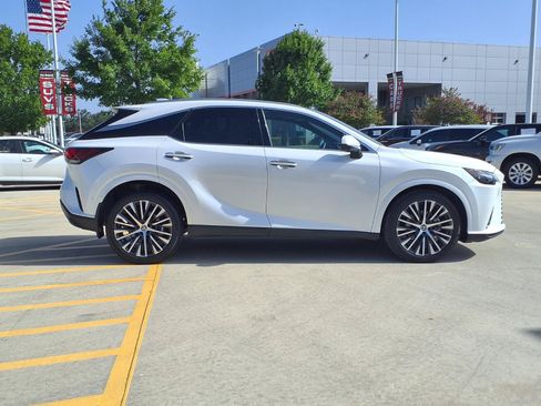 Used 2023 Lexus RX 350 Premium Plus w/ Accessory Package FWD image 4