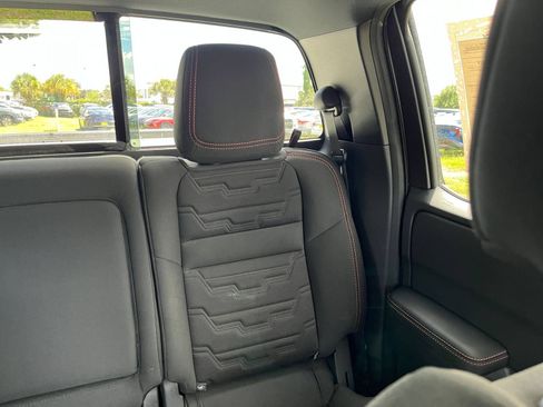 Used 2026 Nissan Frontier PRO-4X AWD/4WD image 34