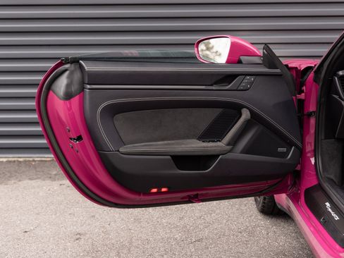 Used 2023 Porsche 911 Targa 4 GTS image 22