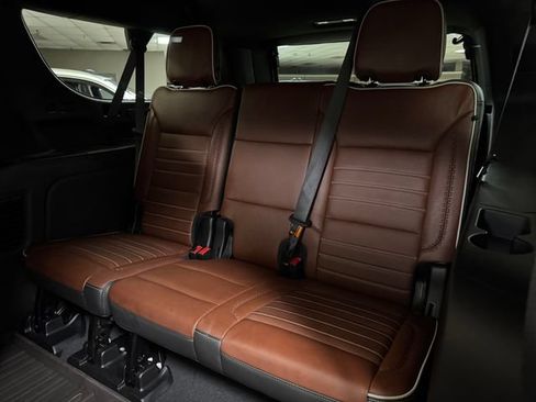 Used 2024 GMC Yukon XL Denali Ultimate AWD/4WD image 28