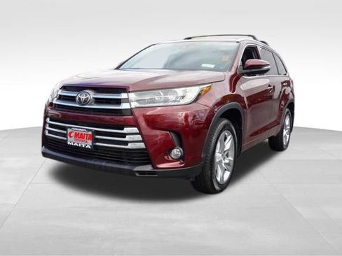Used 2018 Toyota Highlander Limited image 8