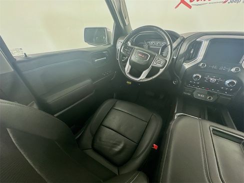 Used 2021 GMC Sierra 1500 SLT w/ SLT Premium Plus Package image 9