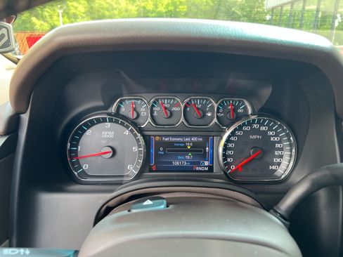 Used 2015 Chevrolet Tahoe LT w/ Luxury Package AWD/4WD image 14
