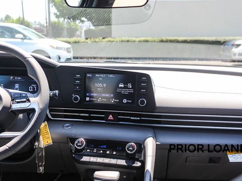 Certified 2026 Hyundai Elantra Sport FWD image 17