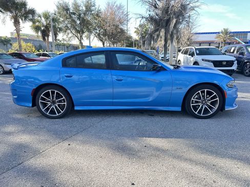 Used 2023 Dodge Charger R/T w/ Cold Weather Package image 7