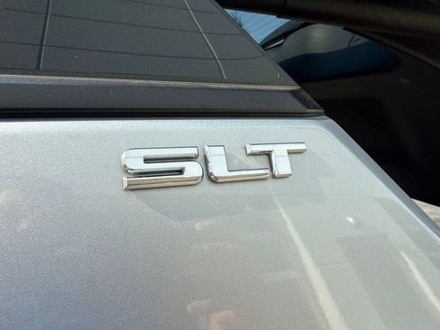 Used 2018 GMC Terrain SLT w/ Preferred Package AWD/4WD image 8