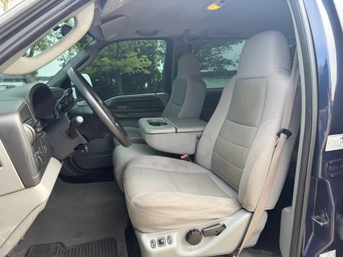 Used 2006 Ford F350 XLT AWD/4WD image 11