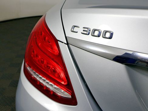 Used 2015 Mercedes-Benz C 300 4MATIC Sedan image 10