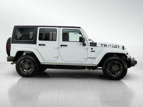 Used 2016 Jeep Wrangler Unlimited Sahara AWD/4WD image 6