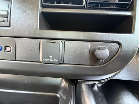 Used 2022 Chevrolet Express 3500 w/ Power Convenience Package RWD image 34