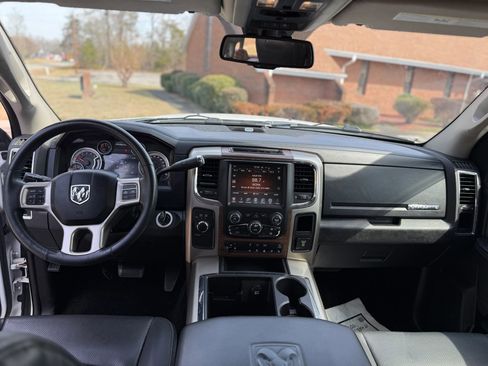 Used 2013 RAM 2500 Laramie AWD/4WD image 16