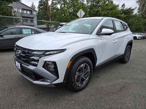 New 2026 Hyundai Tucson Blue SE AWD/4WD image 4