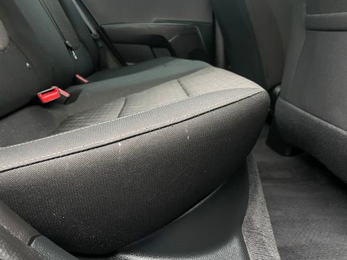 Used 2022 Kia Rio LX image 34