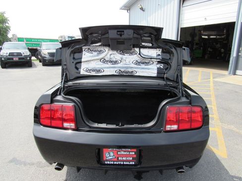 Used 2008 Ford Mustang GT RWD image 42