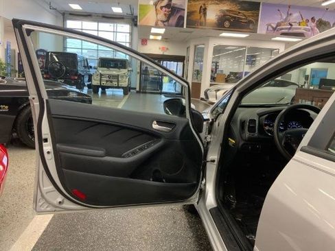 Used 2017 Kia Forte LX FWD image 26