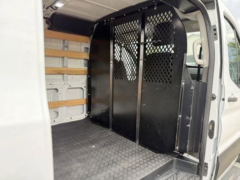 Used 2020 Ford Transit 250 Low Roof w/ Exterior Upgrade Package image 23