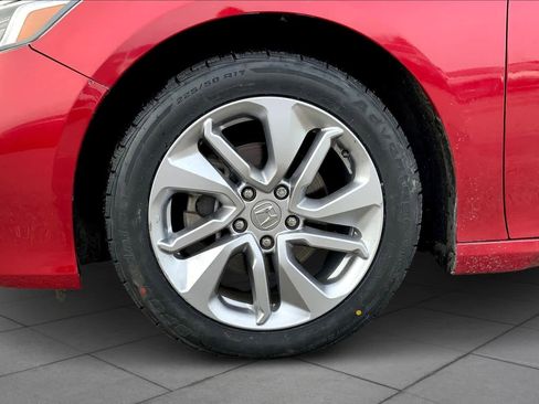 Used 2019 Honda Accord LX image 11