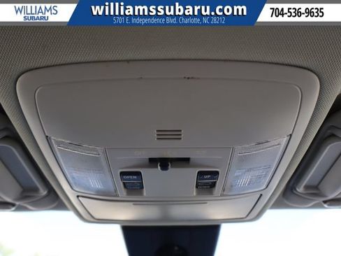 Used 2017 Toyota RAV4 XLE FWD image 32
