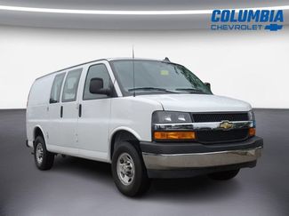Used 2024 Chevrolet Express 2500 w/ Driver Convenience Package RWD video 1
