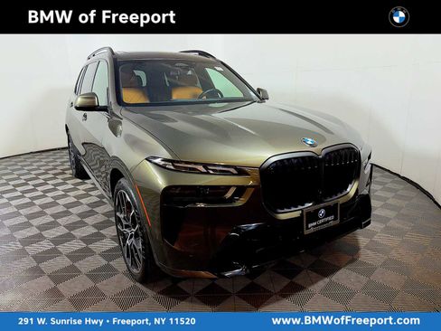 Certified 2024 BMW X7 xDrive40i w/ M Sport Package image 1