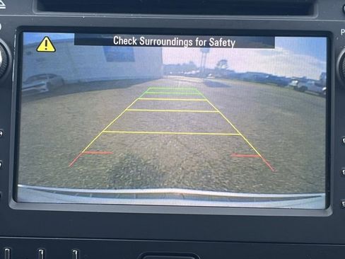 Used 2017 Chevrolet Traverse LS image 25