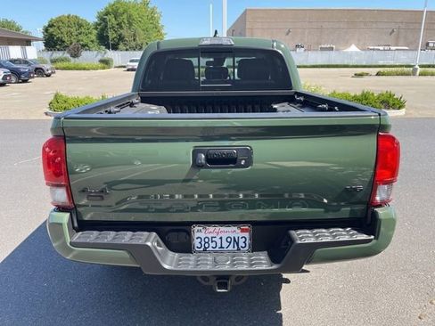 Used 2022 Toyota Tacoma SR5 w/ Trail Edition AWD/4WD image 6