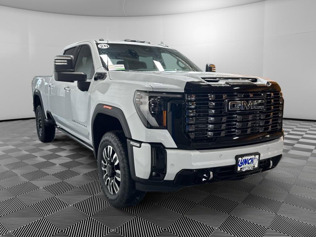 New 2026 GMC Sierra 3500 Denali Ultimate AWD/4WD image 7