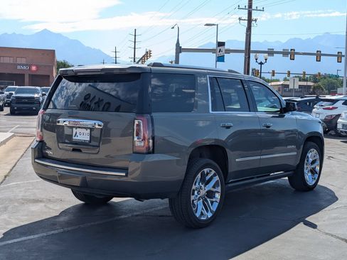 Used 2017 GMC Yukon Denali w/ Open Road Package AWD/4WD image 4