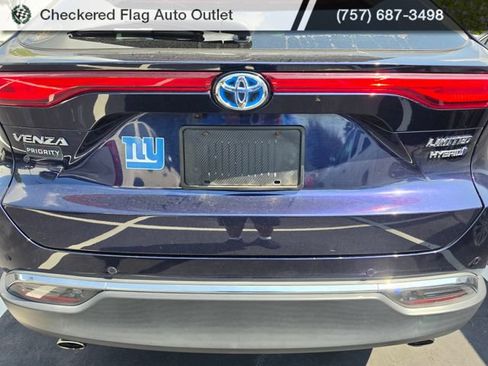 Used 2021 Toyota Venza Limited w/ Advanced Technology Package AWD/4WD image 7