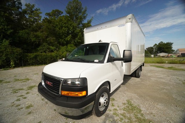 New 2026 GMC Savana 3500 Extended w/ Power Convenience Package RWD image 7