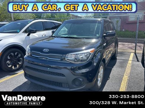 Used 2019 Kia Soul FWD image 1