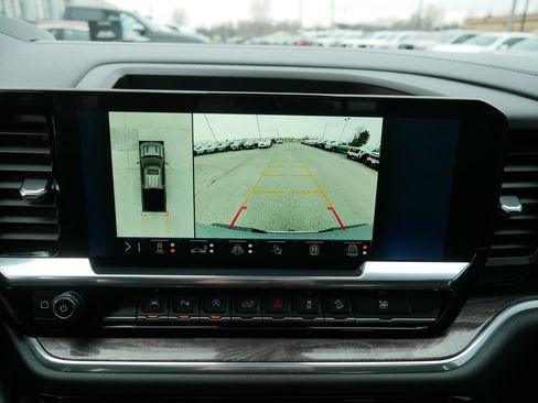 Certified 2025 Chevrolet Silverado 1500 LTZ image 27