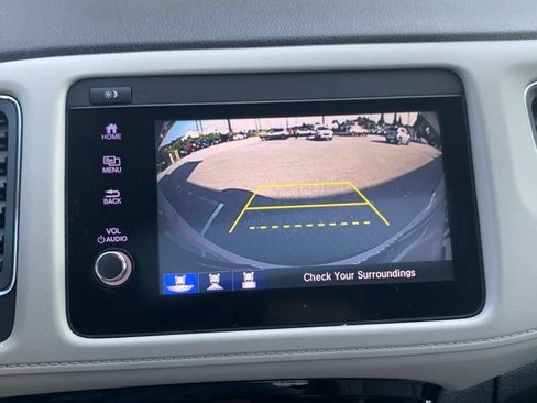 Used 2021 Honda HR-V EX image 29