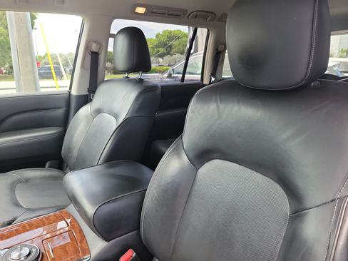 Used 2019 INFINITI QX80 Luxe w/ All-Season Package RWD image 18