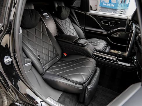 Used 2024 Mercedes-Benz Maybach S 680 4MATIC image 41