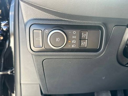 New 2026 Ford Explorer Active w/ Active Comfort Package AWD/4WD image 24