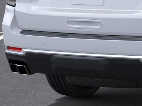 New 2026 Chevrolet Suburban High Country image 14