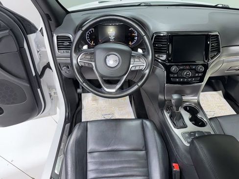 Used 2021 Jeep Grand Cherokee Limited X image 18