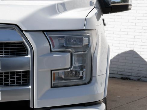 Used 2015 Ford F150 Platinum w/ Equipment Group 701A Luxury image 46