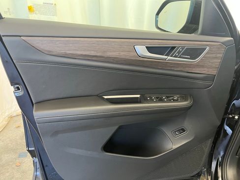 New 2026 Volkswagen Atlas SEL Premium R-Line image 9