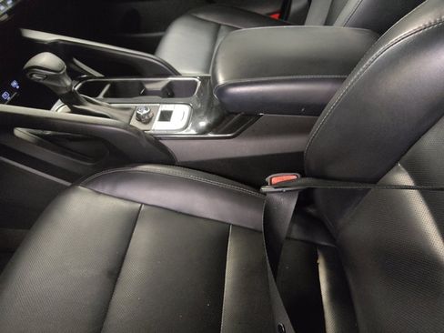 Used 2020 Kia Telluride LX FWD image 26