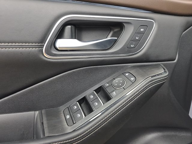 Used 2021 Nissan Rogue Platinum FWD image 27