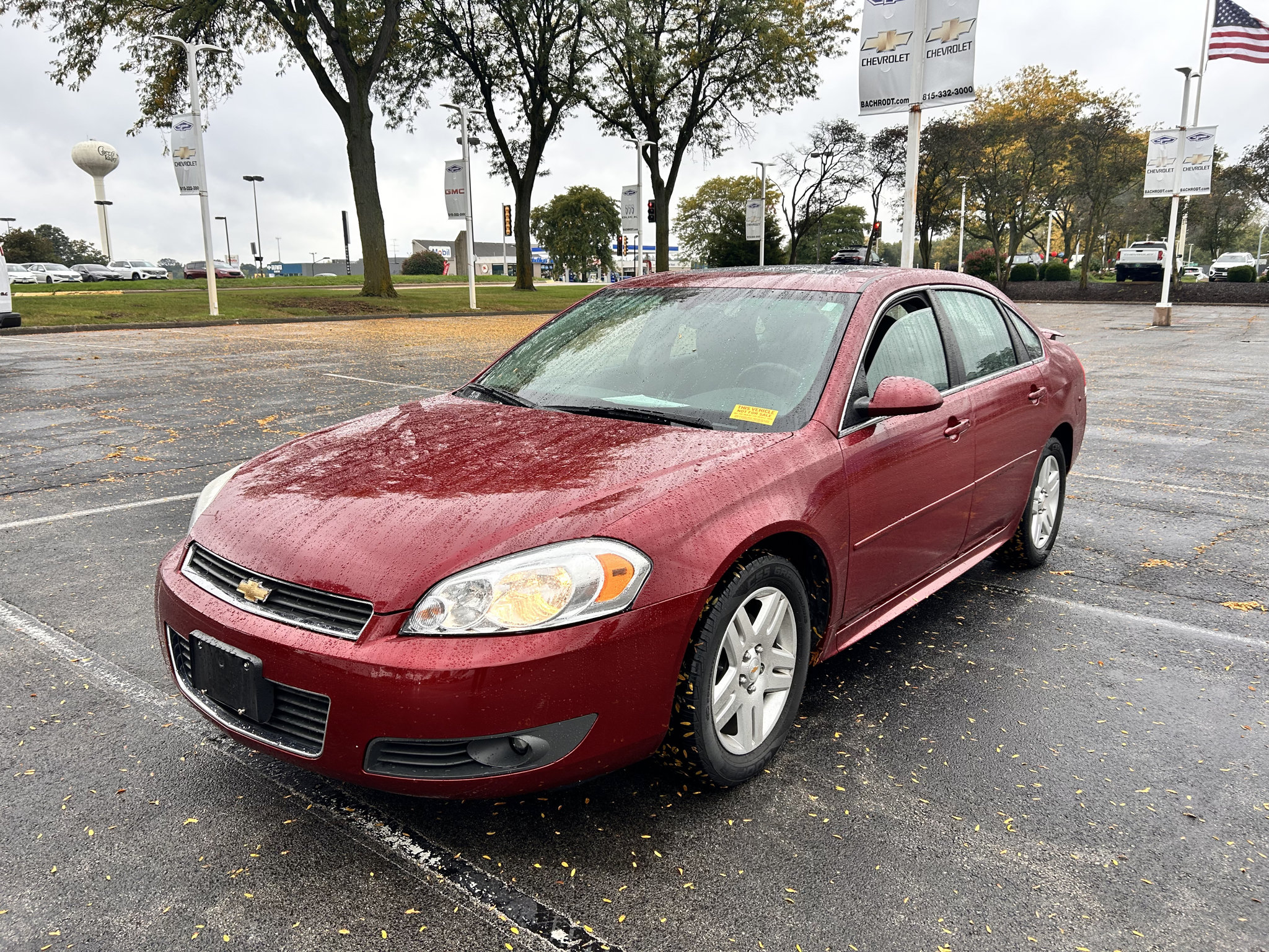 Used 2011 Chevrolet Impala LT w/ Luxury Edition Package FWD image 3