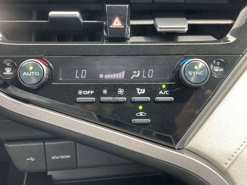 Used 2023 Toyota Camry LE w/ Convenience Package FWD image 22