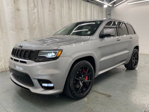 Used 2018 Jeep Grand Cherokee SRT AWD/4WD image 4