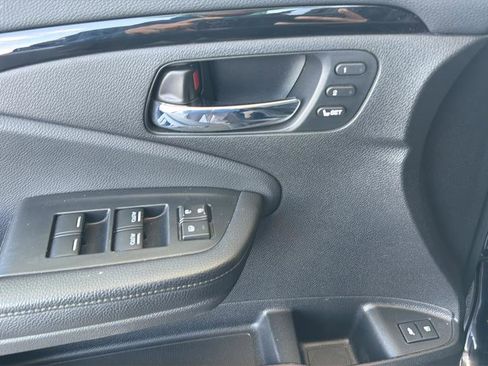 Used 2020 Honda Passport Elite image 18