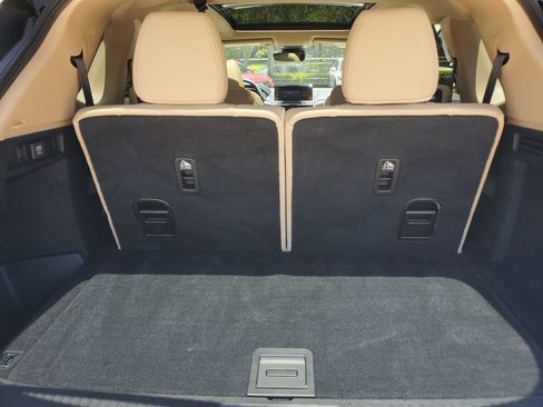 Used 2025 Acura MDX SH-AWD image 8