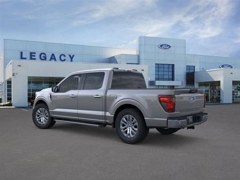 New 2026 Ford F150 XLT w/ XLT Chrome Appearance Package RWD image 4
