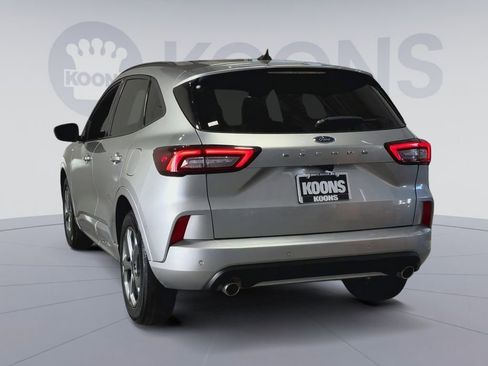 Used 2024 Ford Escape ST-Line w/ Tech Pack #1 image 10